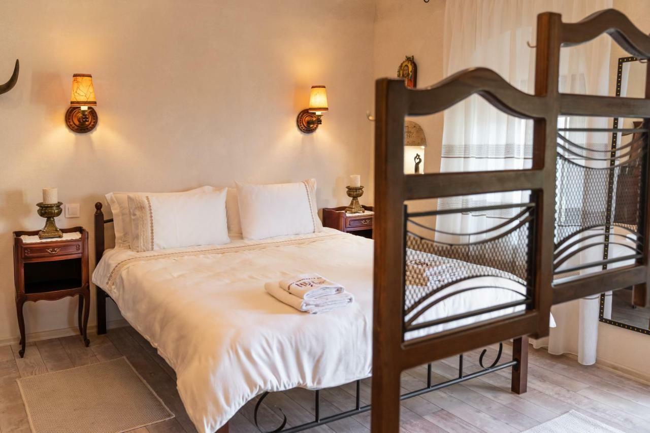 Historic Apartment In The Heart Of The City Veliko Tarnovo Luaran gambar