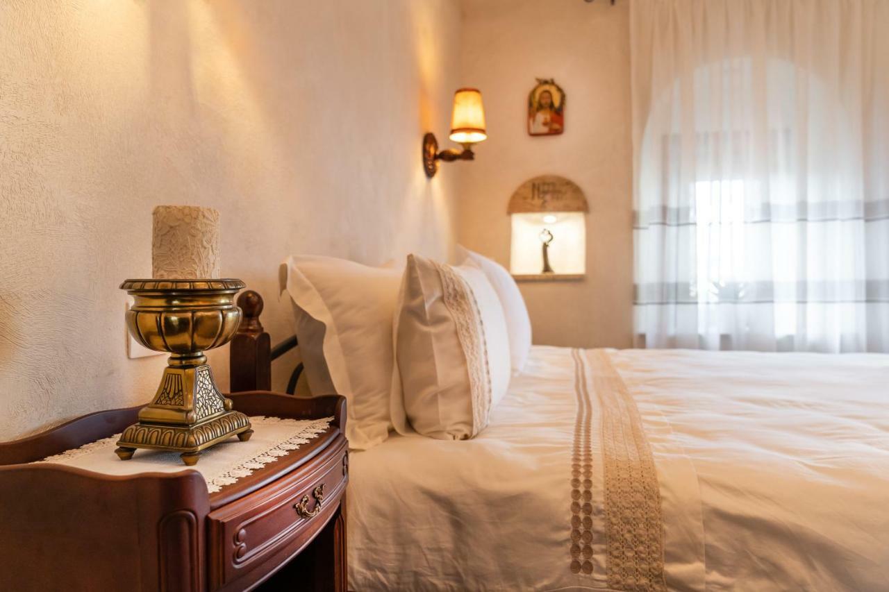 Historic Apartment In The Heart Of The City Veliko Tarnovo Luaran gambar
