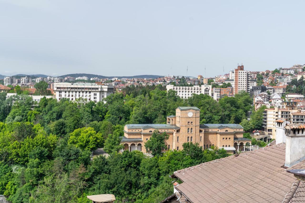 Historic Apartment In The Heart Of The City Veliko Tarnovo Luaran gambar