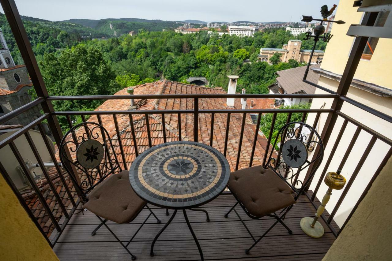 Historic Apartment In The Heart Of The City Veliko Tarnovo Luaran gambar