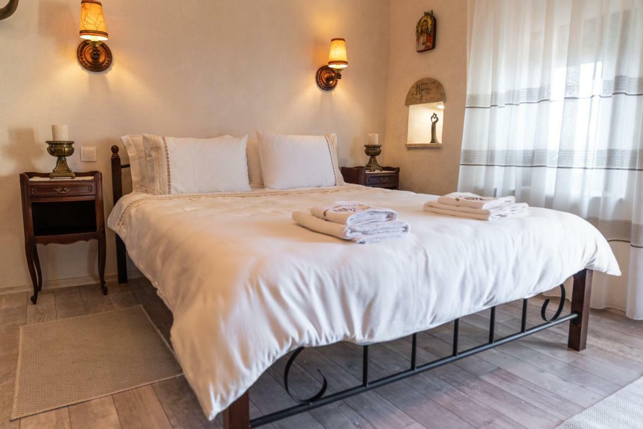 Historic Apartment In The Heart Of The City Veliko Tarnovo Luaran gambar